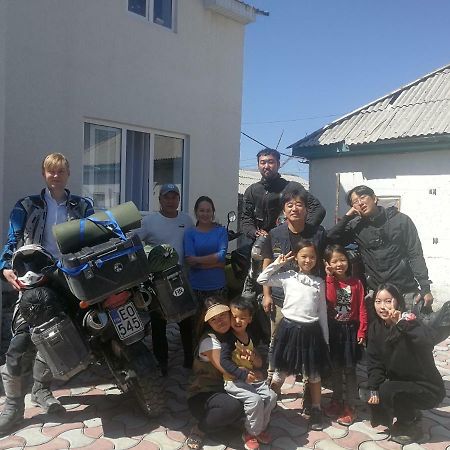 Snow Leopard Hostel Karakol Exterior photo